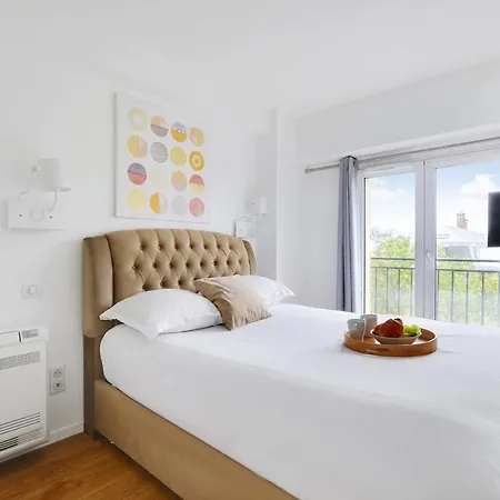 Exceptional Triplex With Terrace - Montmartre